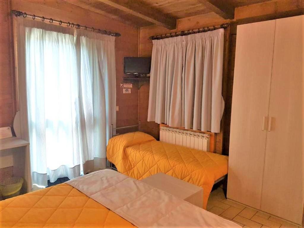 Il Laghetto Bed & Breakfast Castrovillari Eksteriør bilde