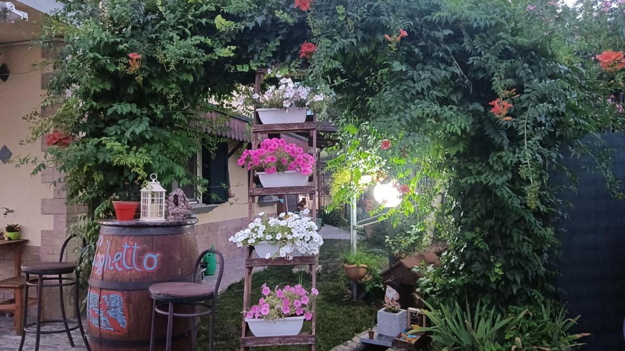 Il Laghetto Bed & Breakfast Castrovillari Eksteriør bilde