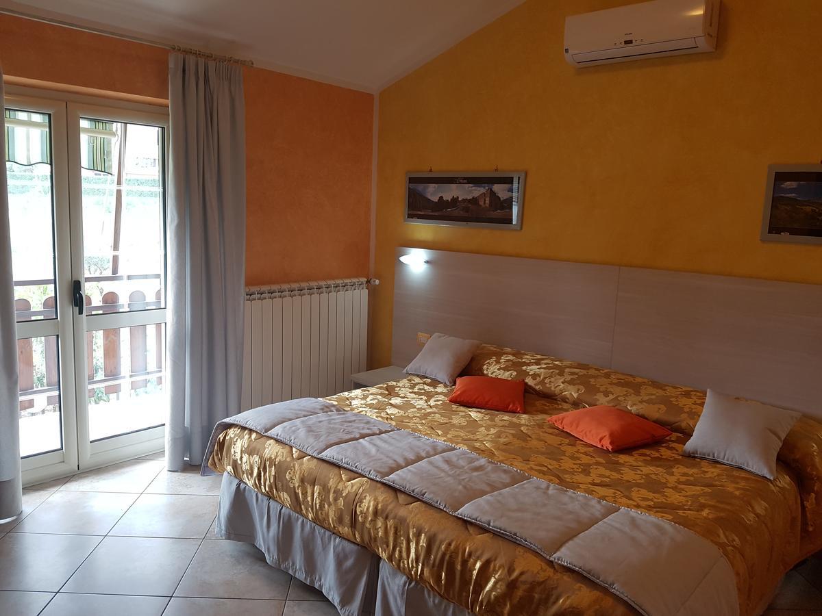 Il Laghetto Bed & Breakfast Castrovillari Eksteriør bilde